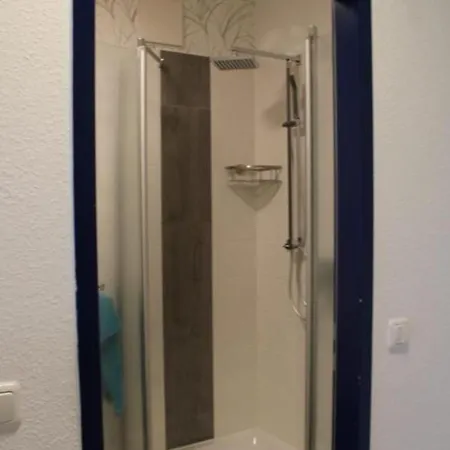 Sonnenschein Mit Grossem Balkon * Groemitz