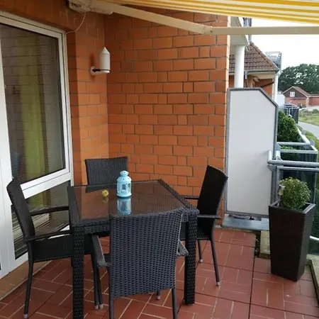 Apartment Sonnenschein Mit Grossem Balkon