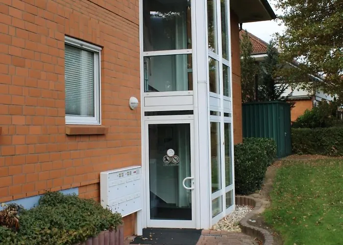 Sonnenschein Mit Grossem Balkon Lägenhet