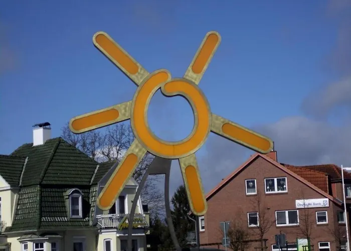 Sonnenschein Mit Grossem Balkon